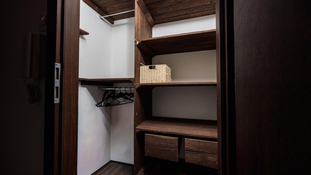 TOP: 2izb. byt, Užhorodská ul., kompl. rek., krásny výhľad, 9/10.p., Košice - JUH