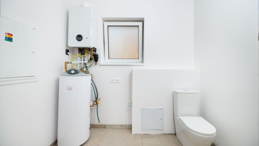 Rozhanovce | Novostavba: 5-izbový BUNGALOV, 3 kúpelne, TERASA, v nadštandarde s kuchyňou aj klímou 