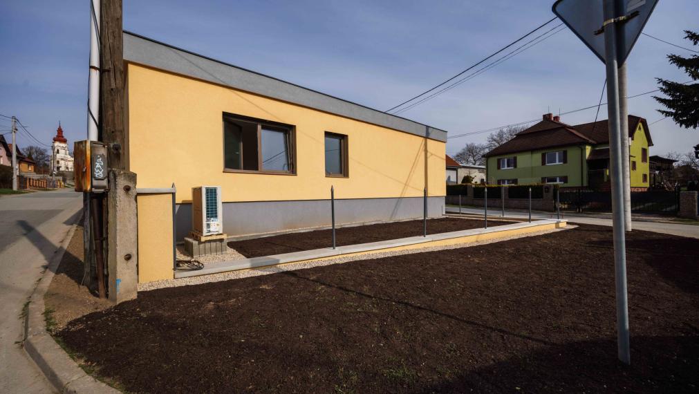 Rozhanovce | Novostavba: 5-izbový BUNGALOV, 3 kúpelne, TERASA, v nadštandarde s kuchyňou aj klímou 