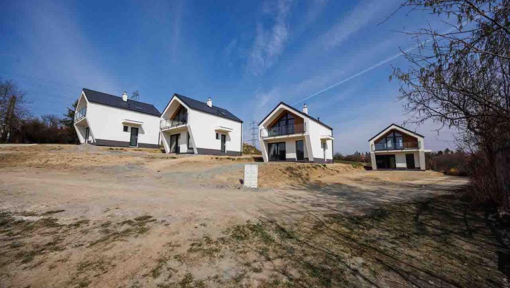 Predaj-Chata na celoročné bývanie.Kavečany.