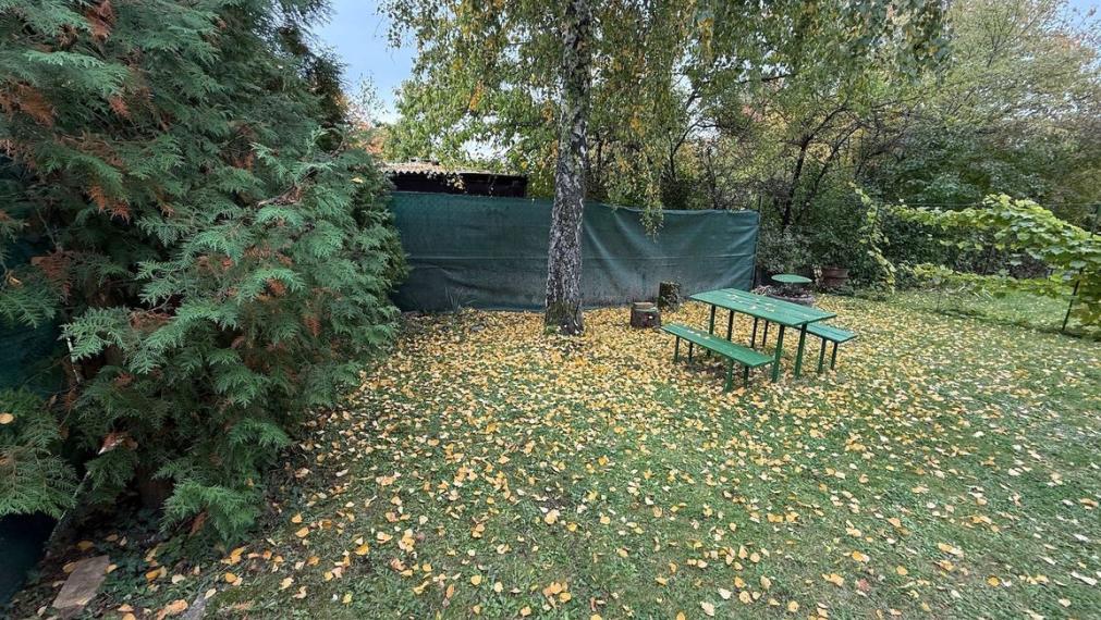 Záhrada s murovanou chatou | pozemok 465 m2 | Košice – SEVER, časť Bankov