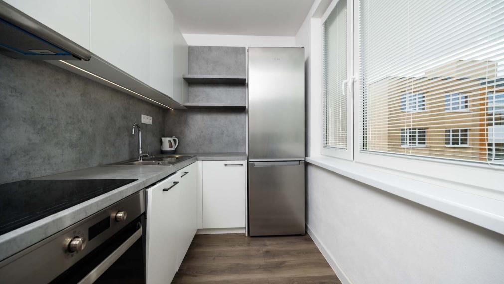 PRENÁJOM. 3 izb. byt, kompl. rek., 68 m2, 5/5 p., loggia, pivnica, Košice - Terasa