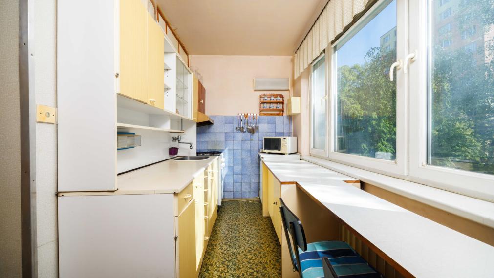 3-izbový byt s loggiou | 68 m2 | Pôvodný stav | možnosť prerobiť na 4 izb. |, Orgovánová ul., Košice - Terasa