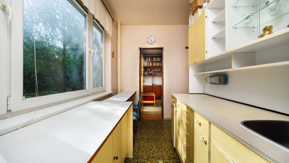 3-izbový byt s loggiou | 68 m2 | Pôvodný stav | možnosť prerobiť na 4 izb. |, Orgovánová ul., Košice - Terasa