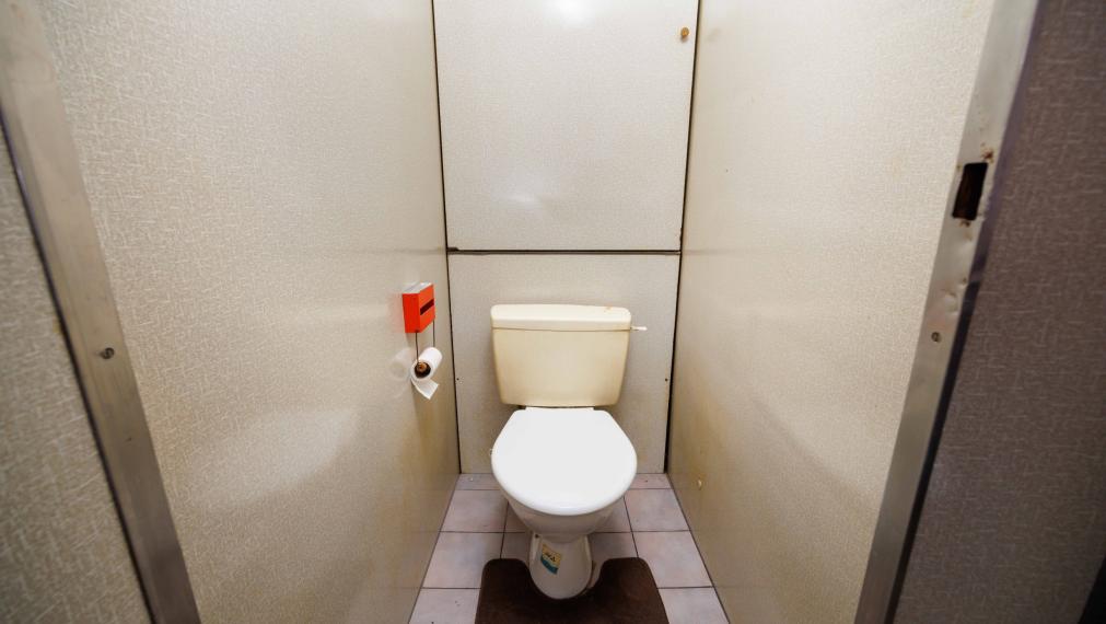 3-izbový byt s loggiou | 68 m2 | Pôvodný stav | možnosť prerobiť na 4 izb. |, Orgovánová ul., Košice - Terasa