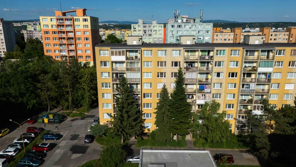3-izbový byt s loggiou | 68 m2 | Pôvodný stav | možnosť prerobiť na 4 izb. |, Orgovánová ul., Košice - Terasa