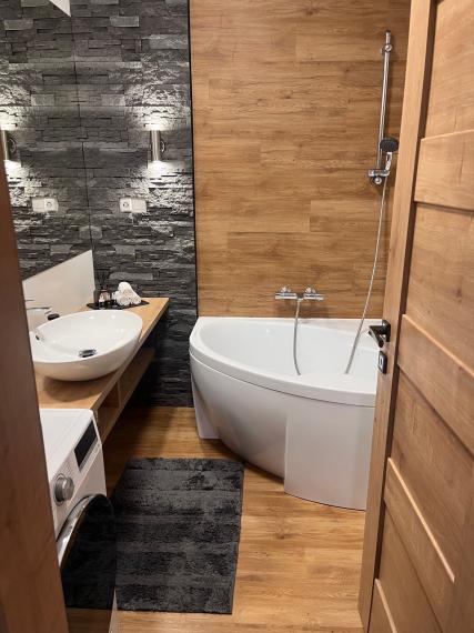 2 IZB. BYT NOVOSTAVBA 56 M2 S TERASOU 9 M2 NA KVP