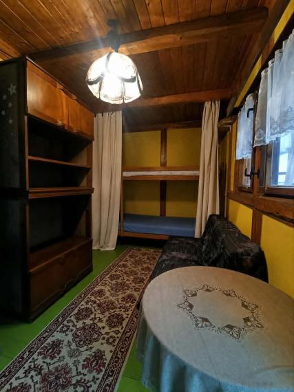 Pozemok s chatou, Čermeľ - Košice Sever – asfaltová prístupová cesta, elektrina a výnimočný potenciál na celoročné bývanie