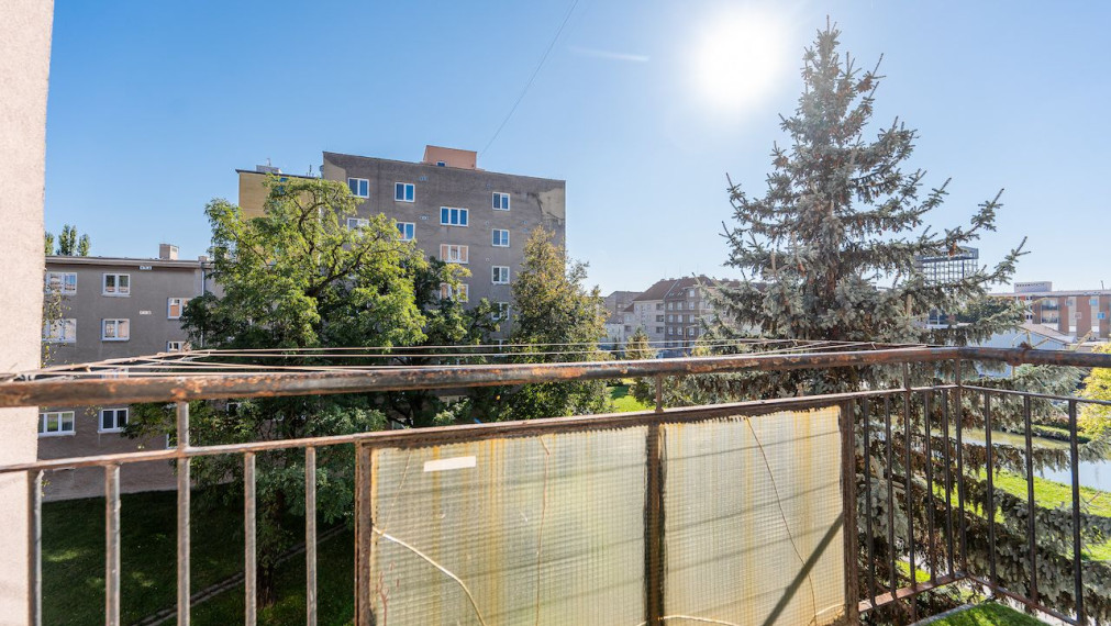 Tehlový 3-izbový byt po kompletnej rekonštrukcii – Tyršovo nábrežie, Košice - Sever