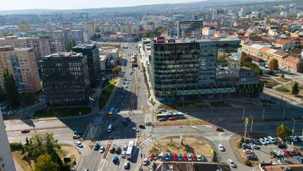 Meštiansky tehlový byt | 84 m2 (veľkosť 3 i.)| Palackého | 2. p. | čiastočná. rek | vlastné kúrenie | Košice - Staré mesto