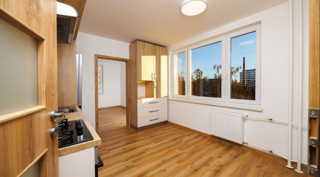 3-izbový byt | 70 m2 + loggia | Karpatská 3 | 5 min pešo do centra | Košice - Staré Mesto