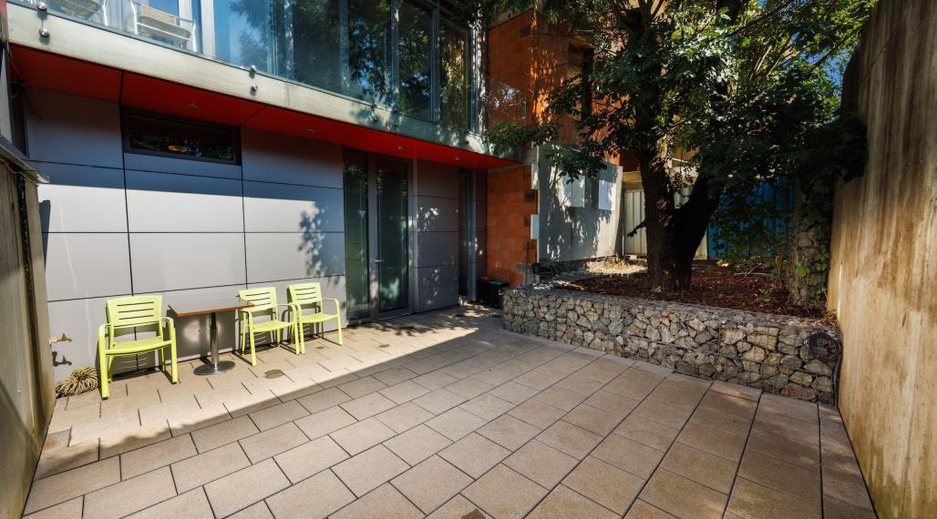 NOVÁ CENA -4 IZBOVÝ DOM 141 M2 ÚŽ. PL. - STARÉ MESTO, FLORIANSKA UL. 2X PARKING