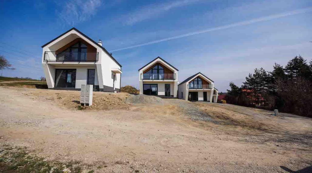 Predaj-Chata na celoročné bývanie.Kavečany.