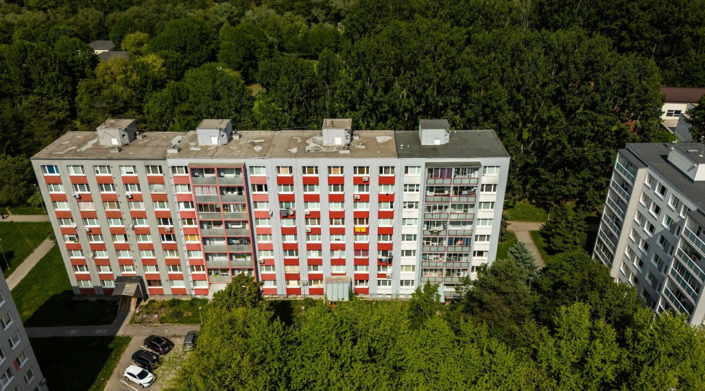 TOP: 2-izb. byt Nad jazerom, 51 m²: čiastočná rekonštrukcia, tichá lokalita a možnosť okamžitého prenájmu!