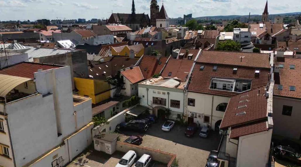 MEŠTIANSKY DOM, STARÉ MESTO (KOŠICE) – KOVÁČSKA / HRNČIARSKA, 600 m², 2X PARKING