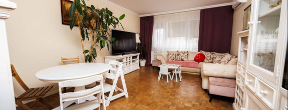 Krásny 3 izb. byt | 79 m2, rekonš., 6/8p. | Húskova ul., KVP