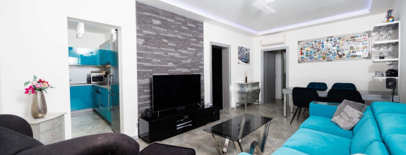 4 izbový byt 82 m2 + loggia, Šafarikova tr., Košice - Terasa, 2.posch.