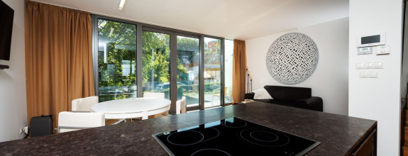 NOVÁ CENA - DOM FLORIANSKA UL., STARÉ MESTO, 2x parking