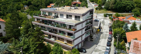 PRENÁJOM v NOVOSTAVBE Villa Košice: Veľký 2 izb. byt s TERASOU, GARÁŽOU, Huncovská 14A, Košice - Sever