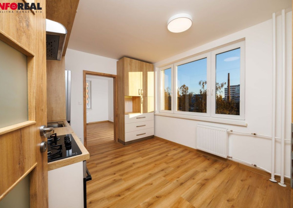 3-izbový byt | 70 m2 + loggia | Karpatská 3 | 5 min pešo do centra | Košice - Staré Mesto