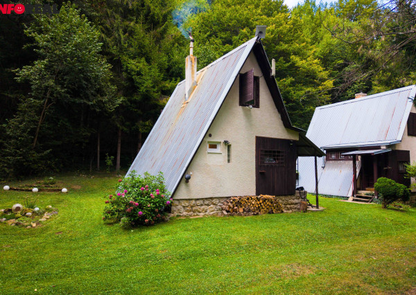 Murovaná chata v Šugovskej doline | Slovenský kras | 35 km od Košíc